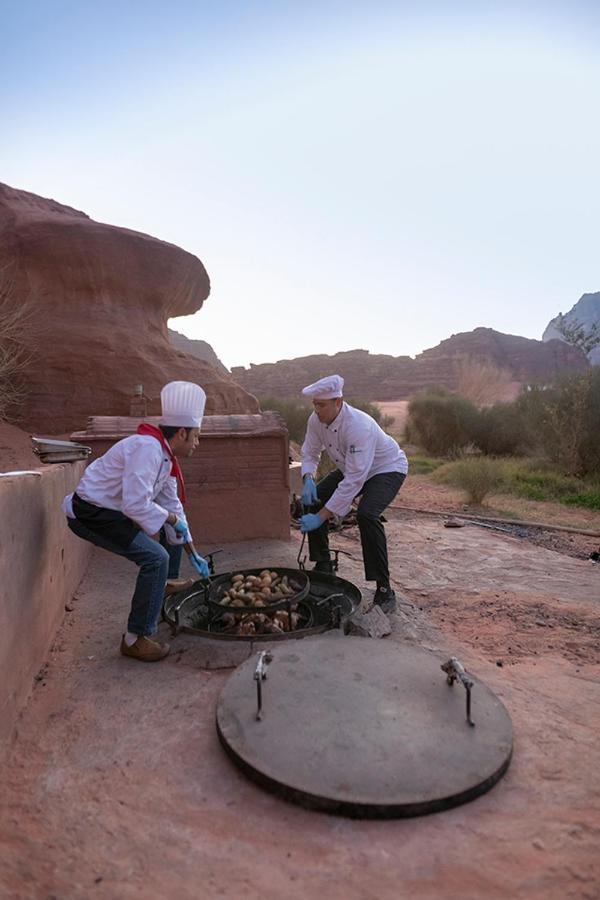 Wadi Rum Night Luxury Camp Exterior photo